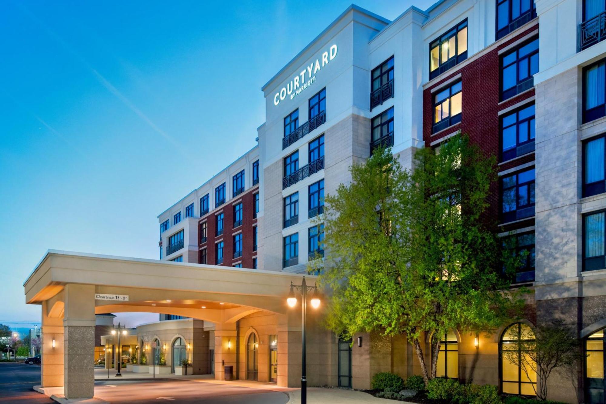 Courtyard By Marriott Philadelphia Lansdale Hotel Bagian luar foto