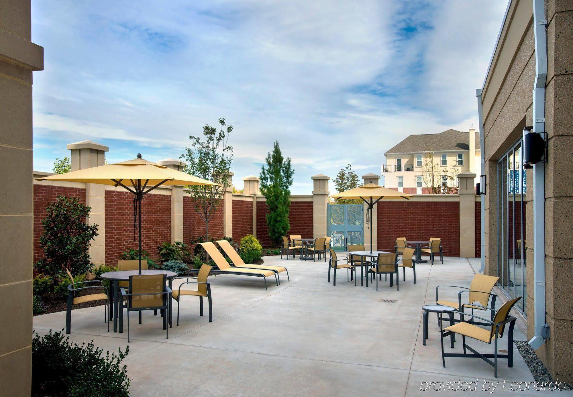 Courtyard By Marriott Philadelphia Lansdale Hotel Bagian luar foto